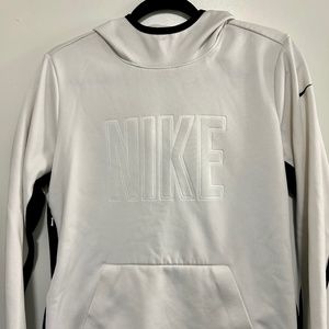 Nike Therma Fit Hoodie Women’s Size L